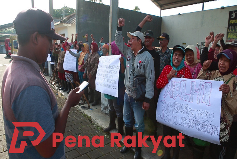 Ratusan Buruh Perkebunan Bumisari Gelar Aksi Dukungan 