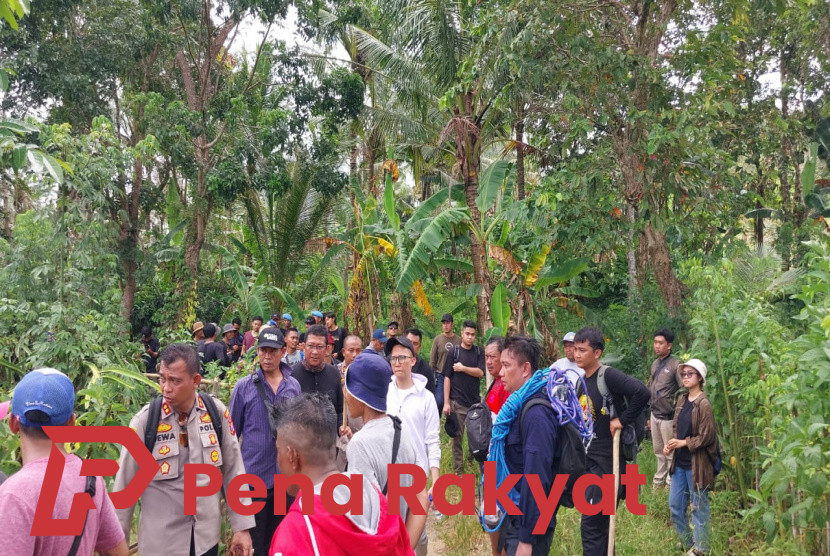 Masyarakat Pancer Dukung Kelancaran Survey PT BSI di Gunung Salakan